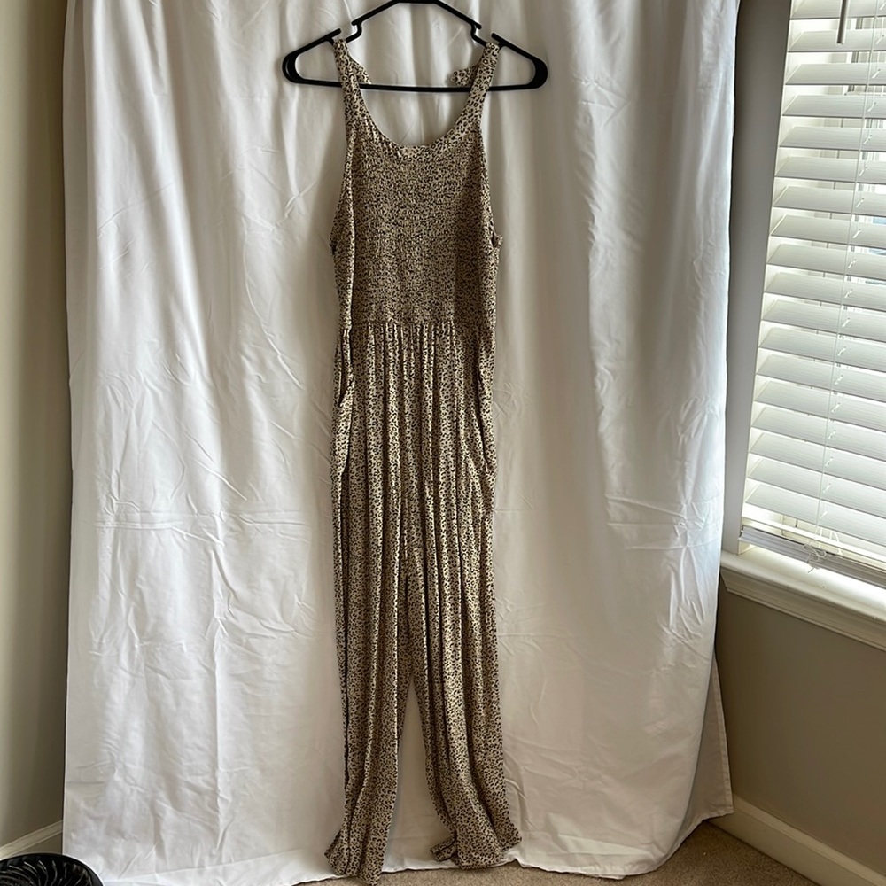 ANIMAL PRINT ROMPER.